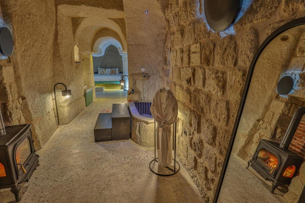 cappadocia jacuzzi room